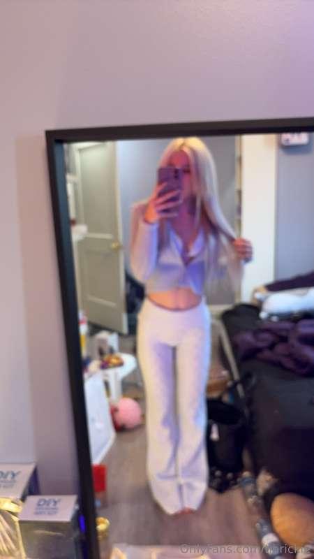 I’m sweet, but u won’t be able to resist me for longhttps://..