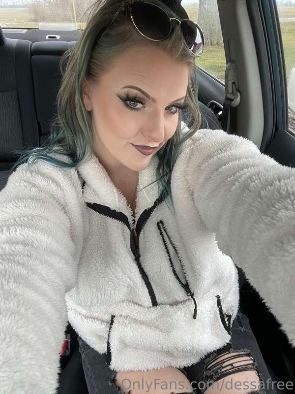 Sunday funday! Wanna run some errands with me?