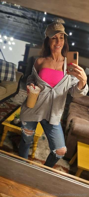 Thanks for letting me be your mature slut!😈 WHY am I so horn..