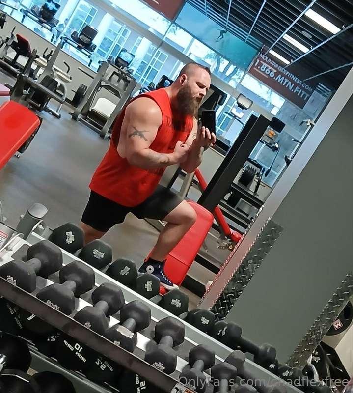 Shoulder day. Did you lift today stud?