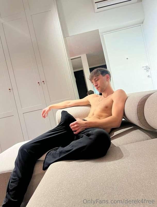 𝗬𝗼𝘂𝗿 𝗯𝗶𝗴𝗴𝗲𝘀𝘁 𝗳𝗮𝗻𝘁𝗮𝘀𝘆 𝗮𝗯𝗼𝘂𝘁 𝗯𝗲𝗰𝗼𝗺𝗶𝗻𝗴 𝗿𝗲𝗮𝗹𝗶𝘁𝘆 @twink_joey , 𝗼𝗻..