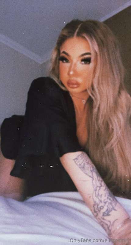 I'd like to know what makes rejection hurt sooo much ? DM me..