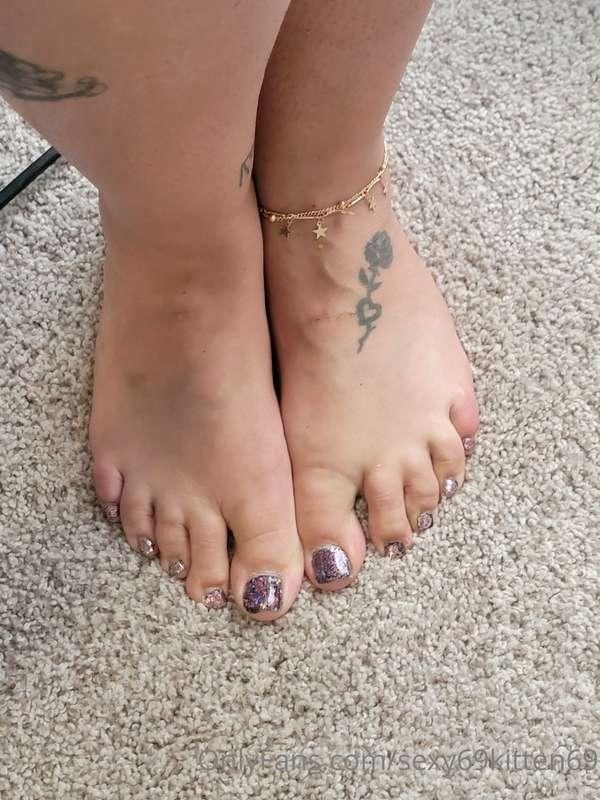 These pretty toes cannot wait to hit the pool later!!!