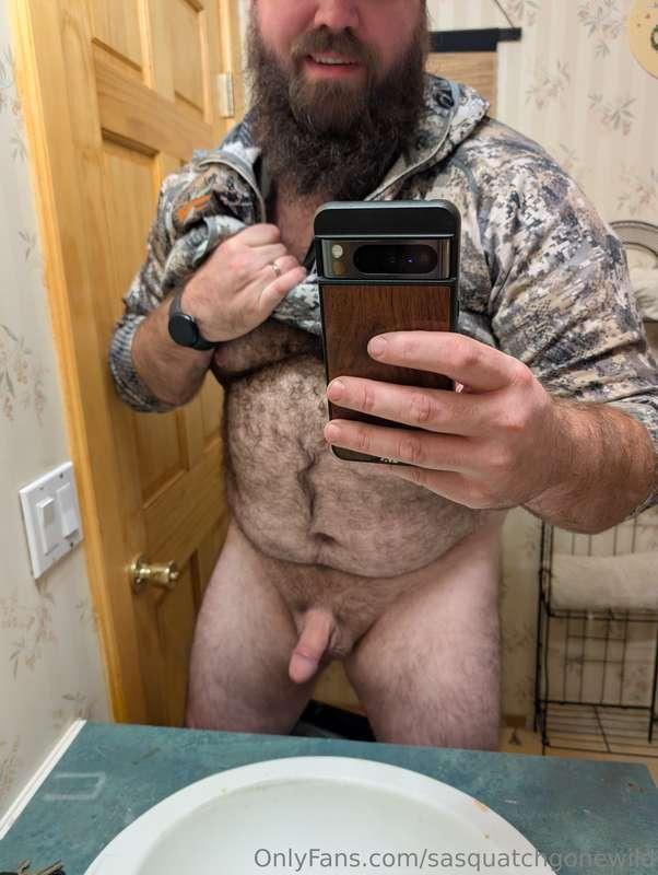 When you're in between hunts, the only option is to post dic..