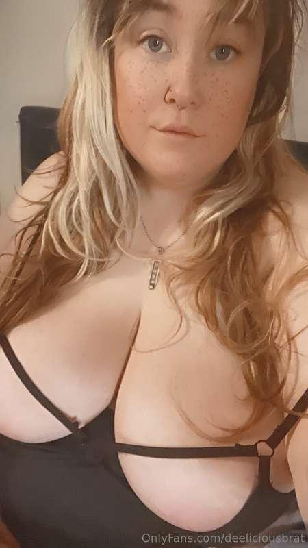 Definitely need to get my hair done again ;) 