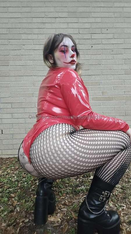 mushroombitchx image #4