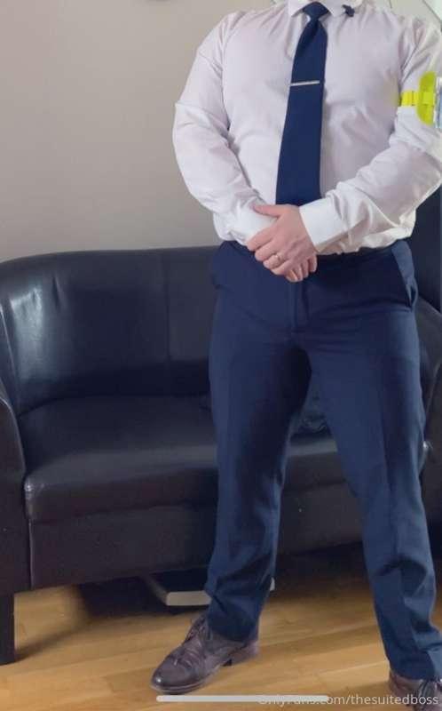 thesuitedboss image #0