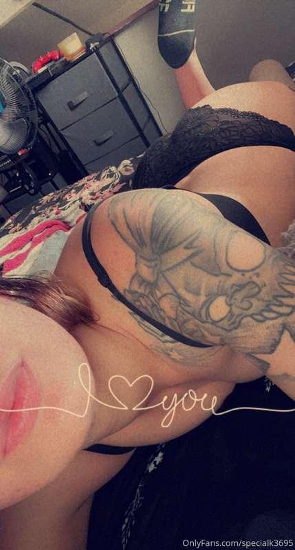 Hot and ready to fuck💦