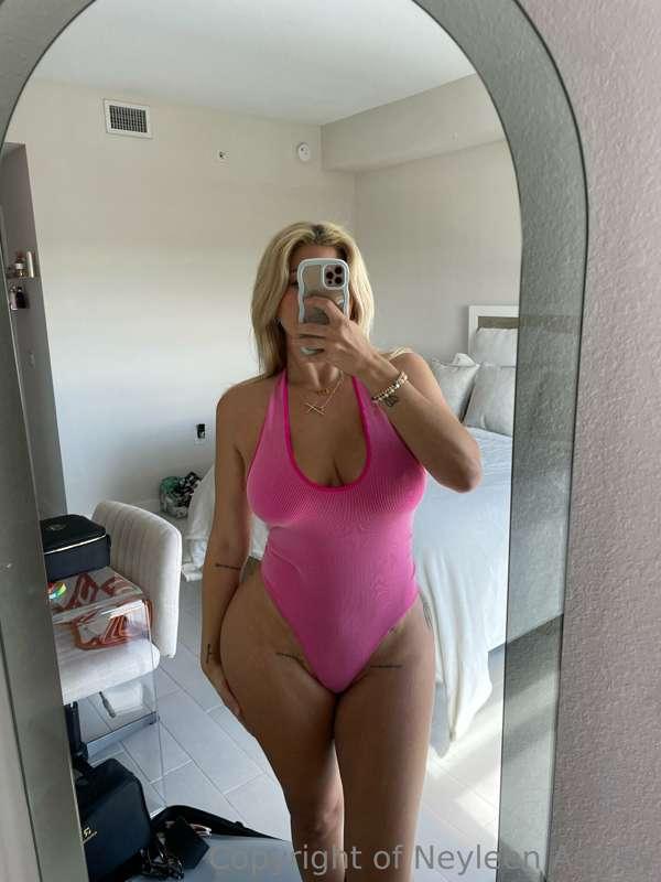 Don't kill yourself on these curves 🤭