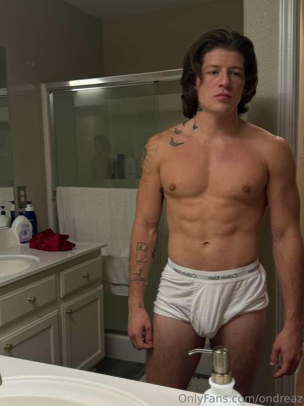 Daddy wants you. I’m waiting in the DMs… 