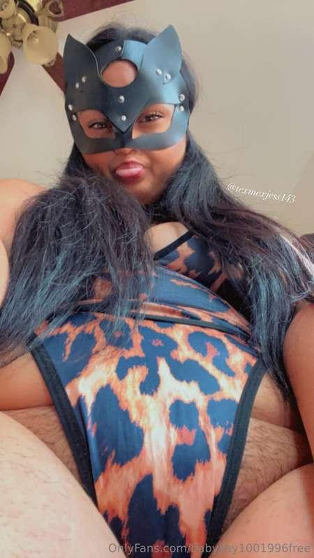 Would you smash or pass this spicy Latina?!? @tex-mexjess143..