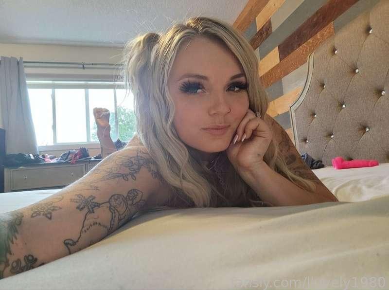 DM