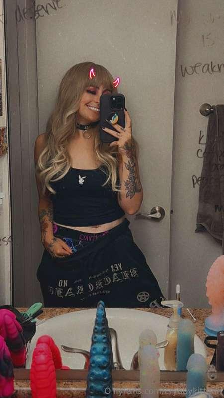 🖤