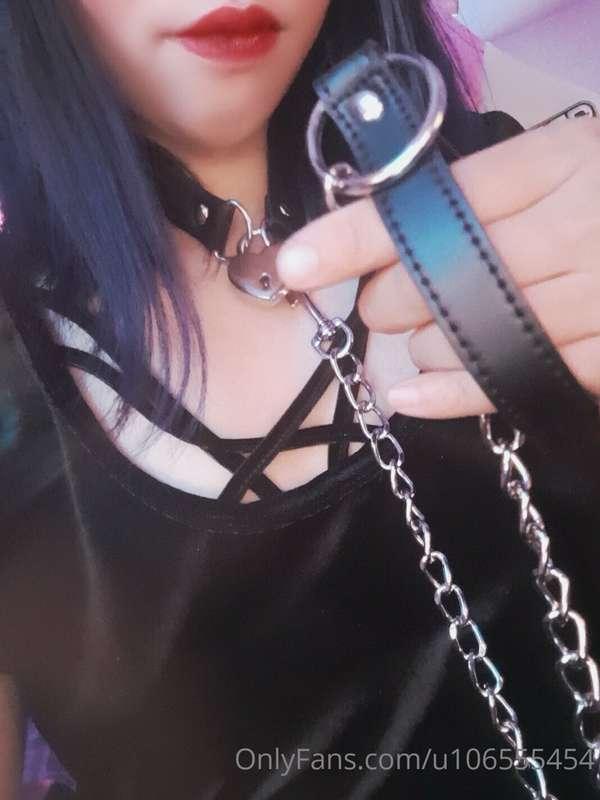 Chain me up and make me as your pet ;)