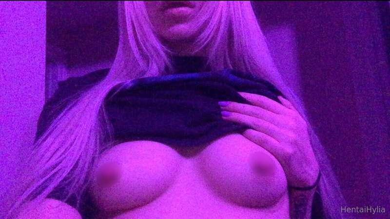 took these at his place 😈❤️‍🔥🖤💟