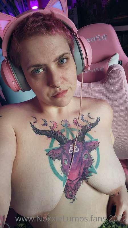 Sometimes I game naked. 😏