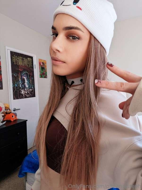 Some makeup fun today~ 

Livestream today in 1.5 hrs~~
