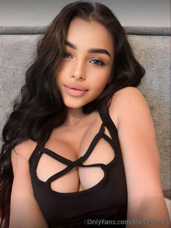 🟢CLICK HERE - @milana.moor🟢
This cutie is online and horny!!..