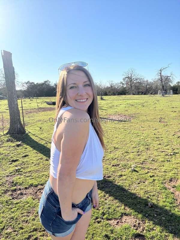 It was a GORGEOUS day! I have to take advantage and get some..