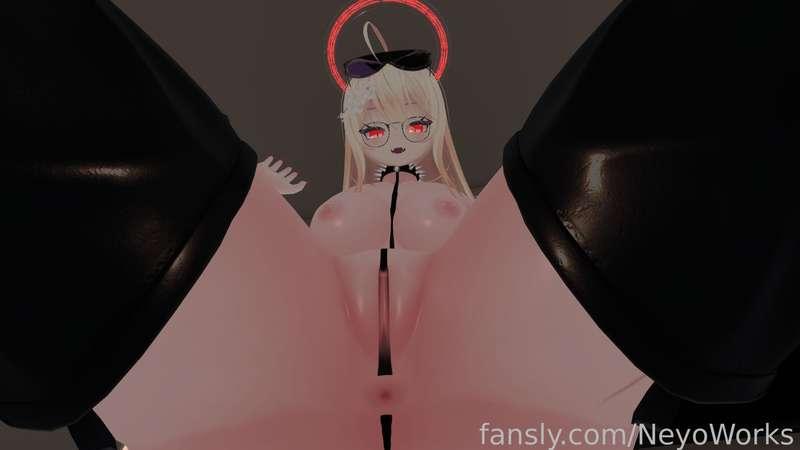 Would you let this vampire drain your cock?



#vrchat #futanari