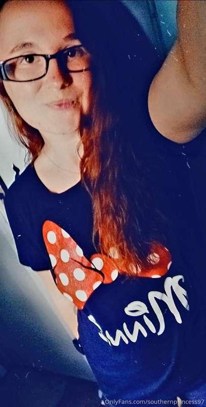 Ready for bed. Minnie mouse for the win. Good night y'all. 💋