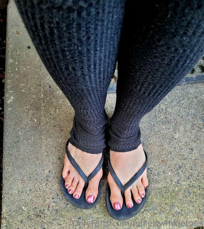 Pretty in pink 😍 👣👑
