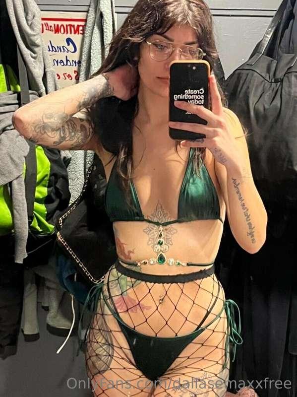 I wish I was able to get video for you but no phones allowed..