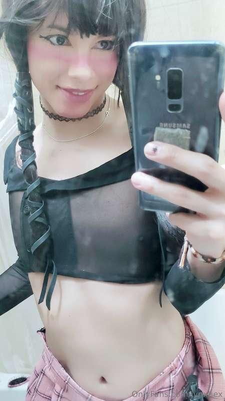😇>>>👹