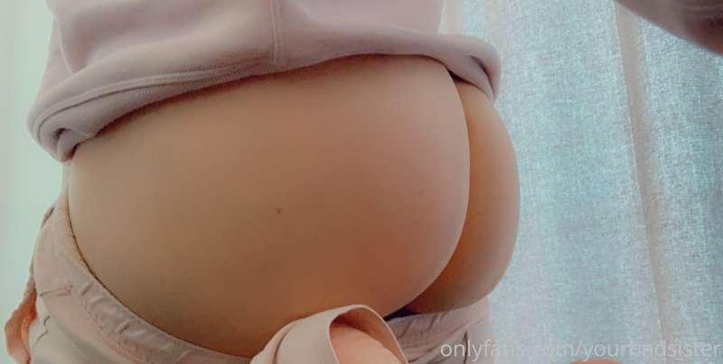 Recorded a naughty video for you just now 😈

Sexy AF angles,..