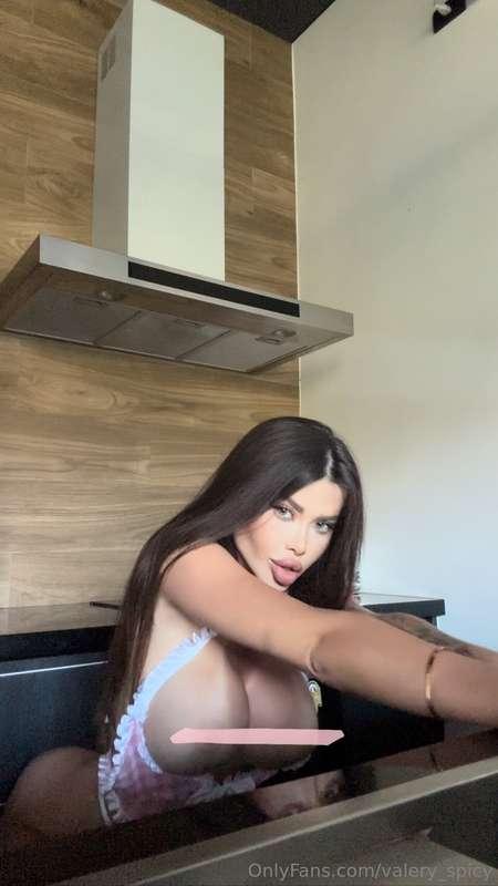 Would you like me to cook breakfast for you?😋😈