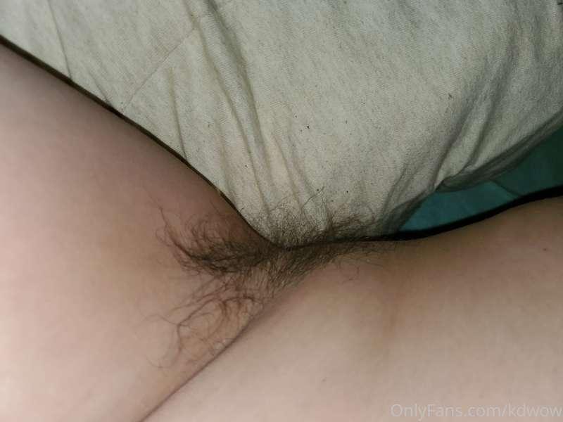 Hairy armpits
