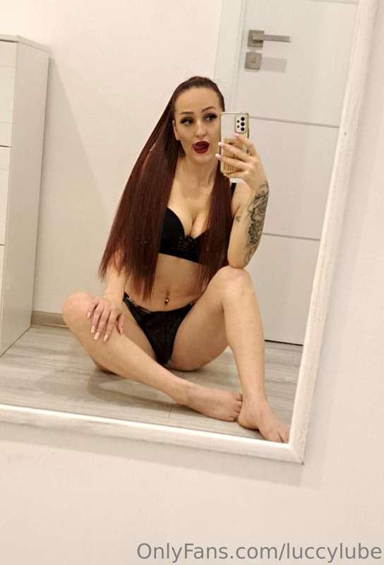 Anyone who follows me today gets a personal DM 🌶😈💦 @luccylub..
