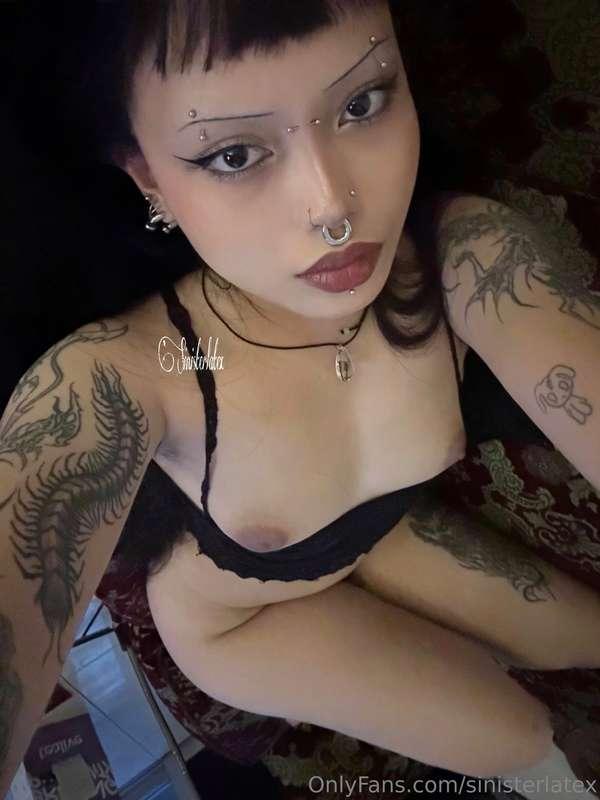 sinisterlatex main image