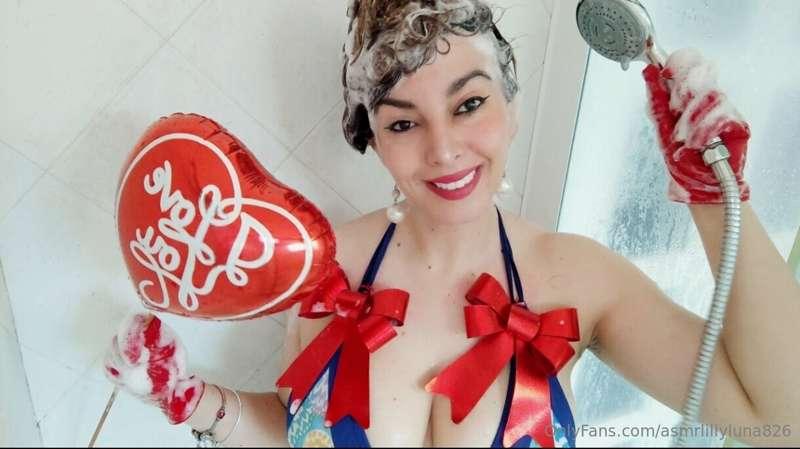 Happy Valentine's day sweetie 😘😘😘😘!!! Did you watched my las..
