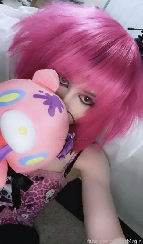 cut my hair a lil bit wat do u fink o((&gt;ω&lt; ))o

#trans #transgirl #mtf #emo #scene #emogirl #fyp #egirl #cute #ass #butt #thighs #girlcock