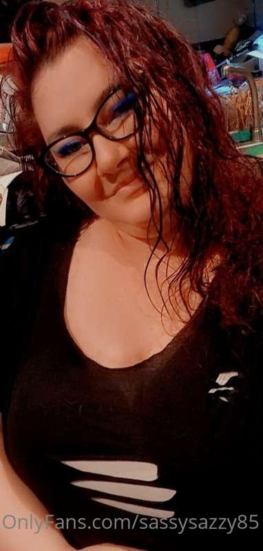 Cleavage for days!! #Vieka #bootyalicious #PerfectPrideMovem..