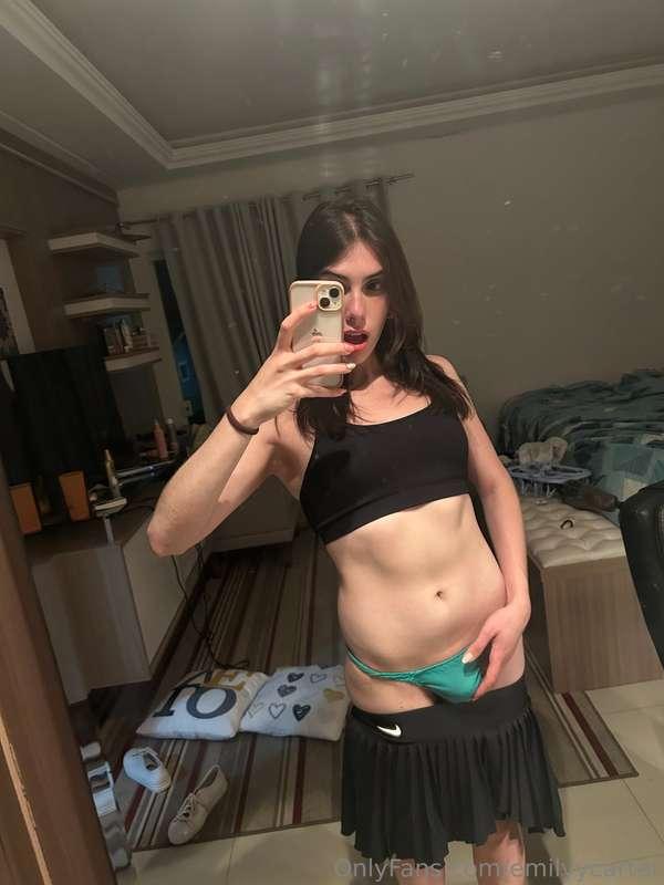 Wait would you prefer to put your cock in my ass then ? DM m..