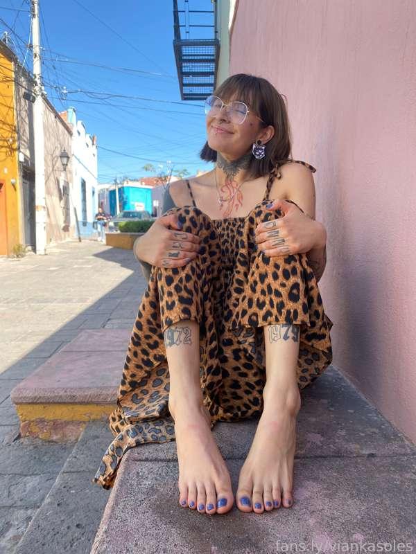 viankasoles image #2