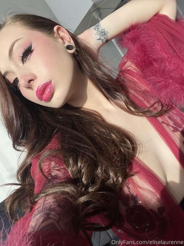 eliselaurenne image #2