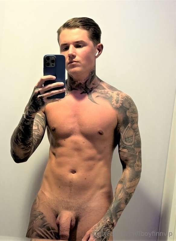 You came for a tease, but you’ll stay for the pleasure. 💋😈