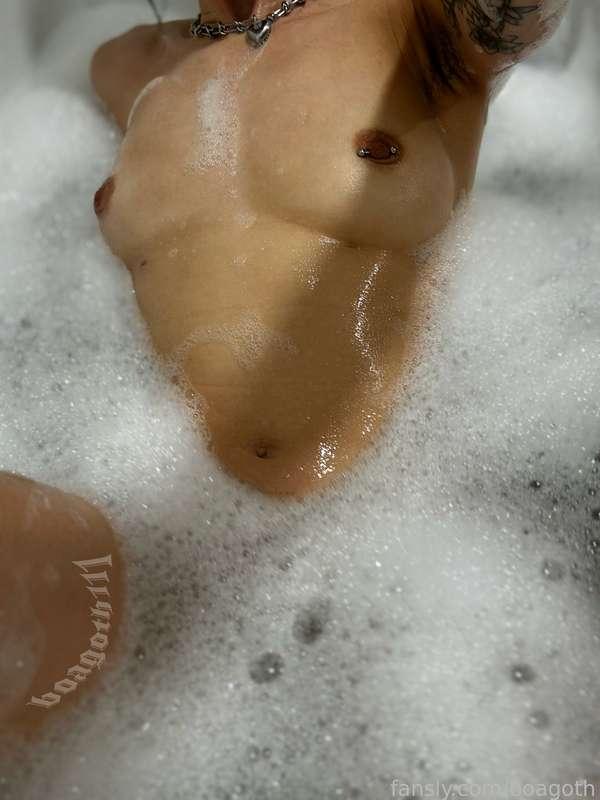 bath time  🫧🛀 

like this if you'd drink my bath water 🤭