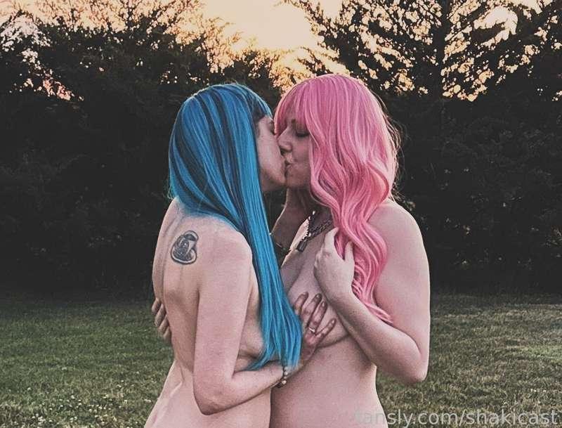Happy pride month!! 🏳️‍🌈 