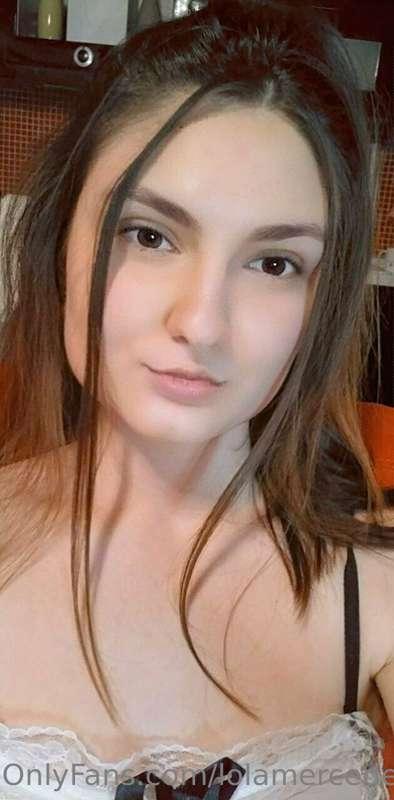 Do you want me to tell you a story?🤭