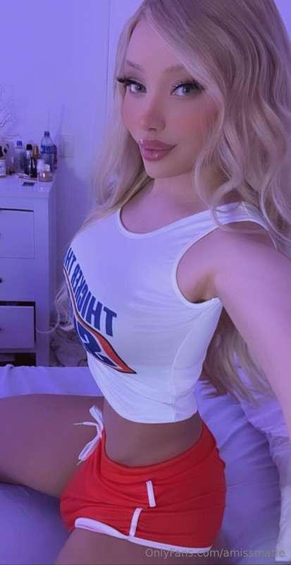 WOULD YOU LIKE TO LICK MY BIG BALLS RIGHT NOW?🥵