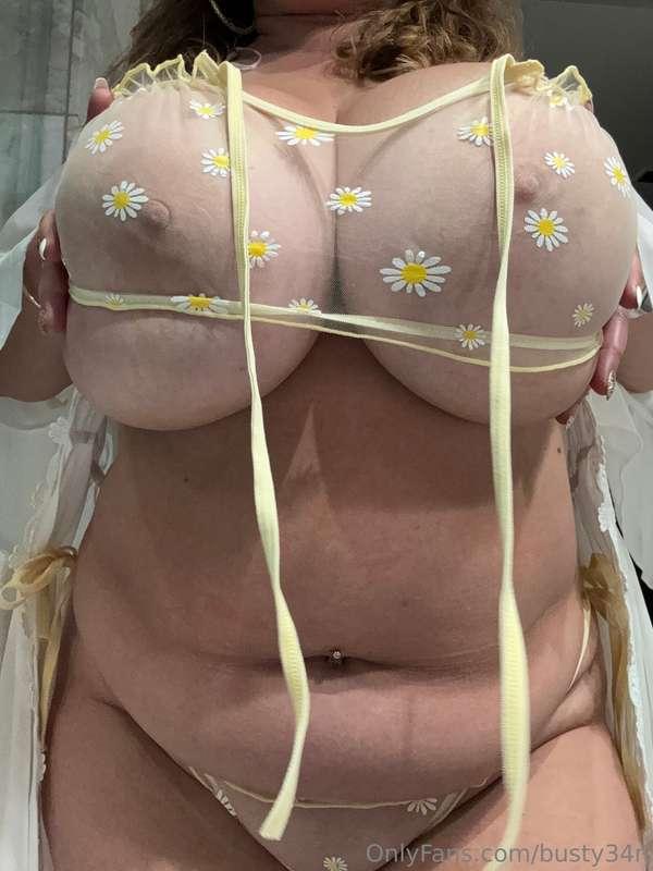 🌼