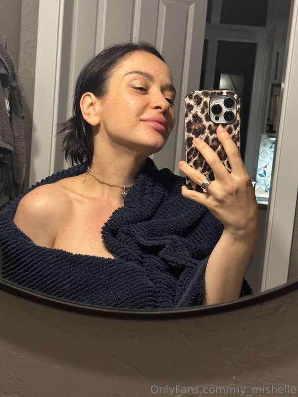 Will you warm me up after shower?🥹