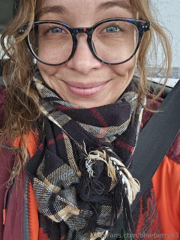 Out and about with my bestie before the storm hits 😘😘😘 headi..