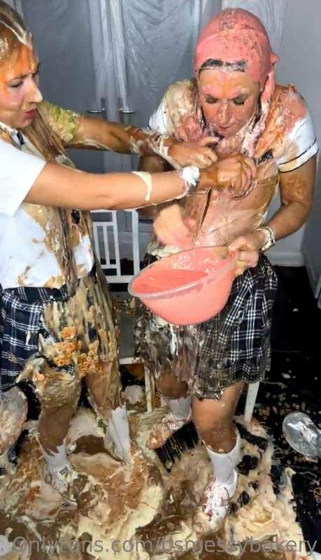 bsmessybakery image #13