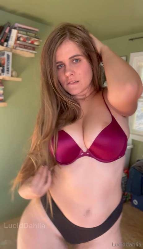 I like it when you watch me
