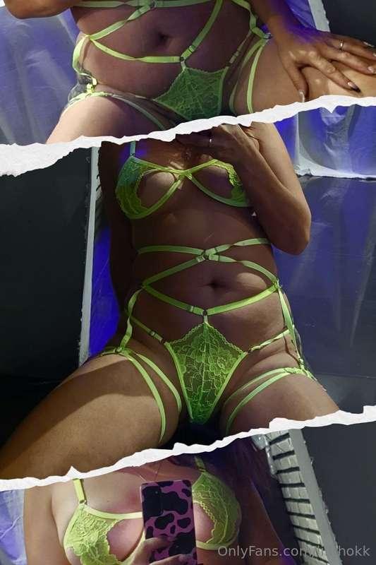 🔥FREE🔥FREE🔥FREE🔥
You'd Like To Play With Me Baby?😈😈 
@ivifit..